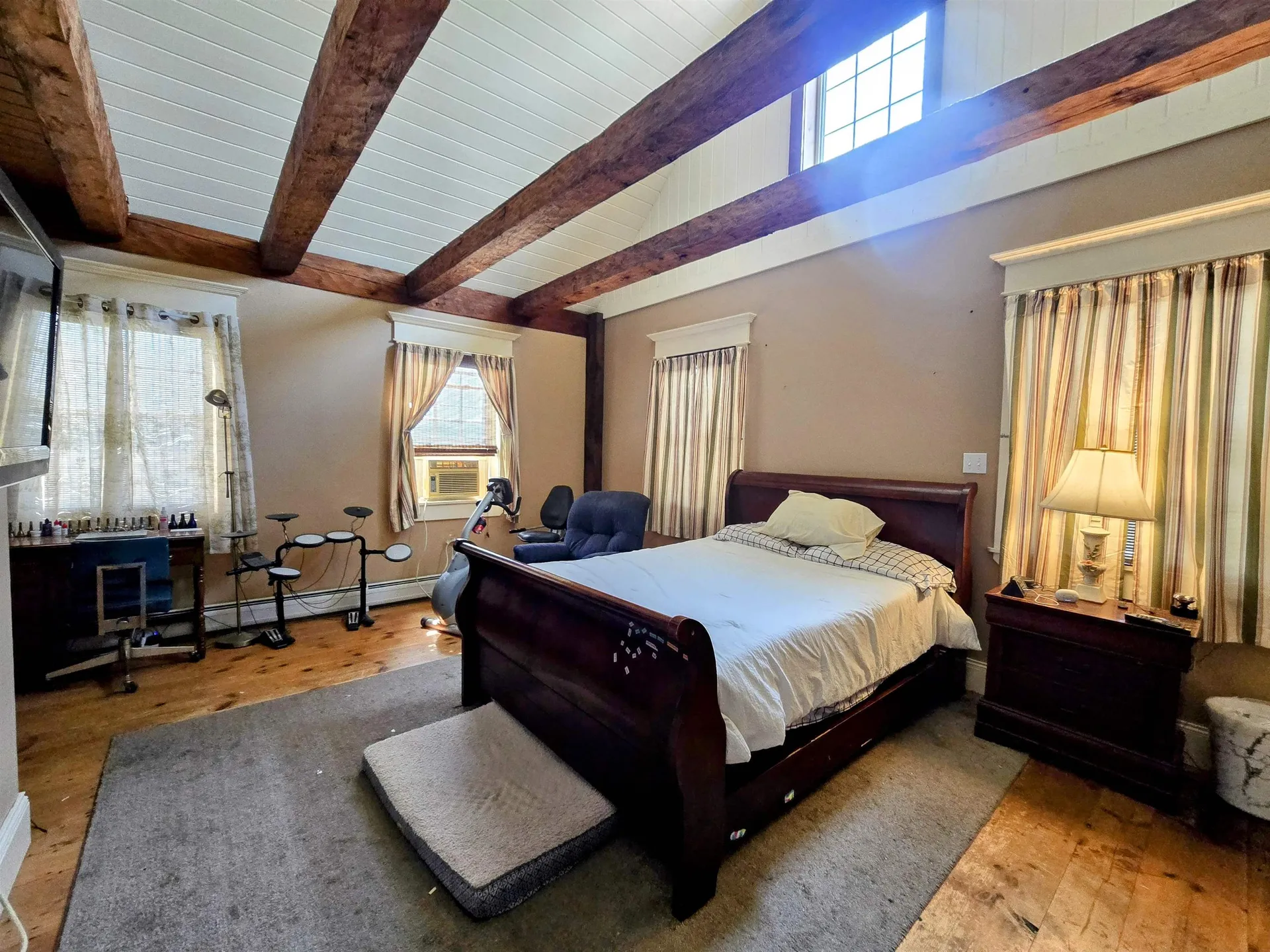 6680 Route 5, S Newbury VT 05051