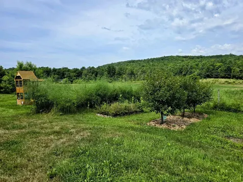 6680 Route 5, S Newbury VT 05051