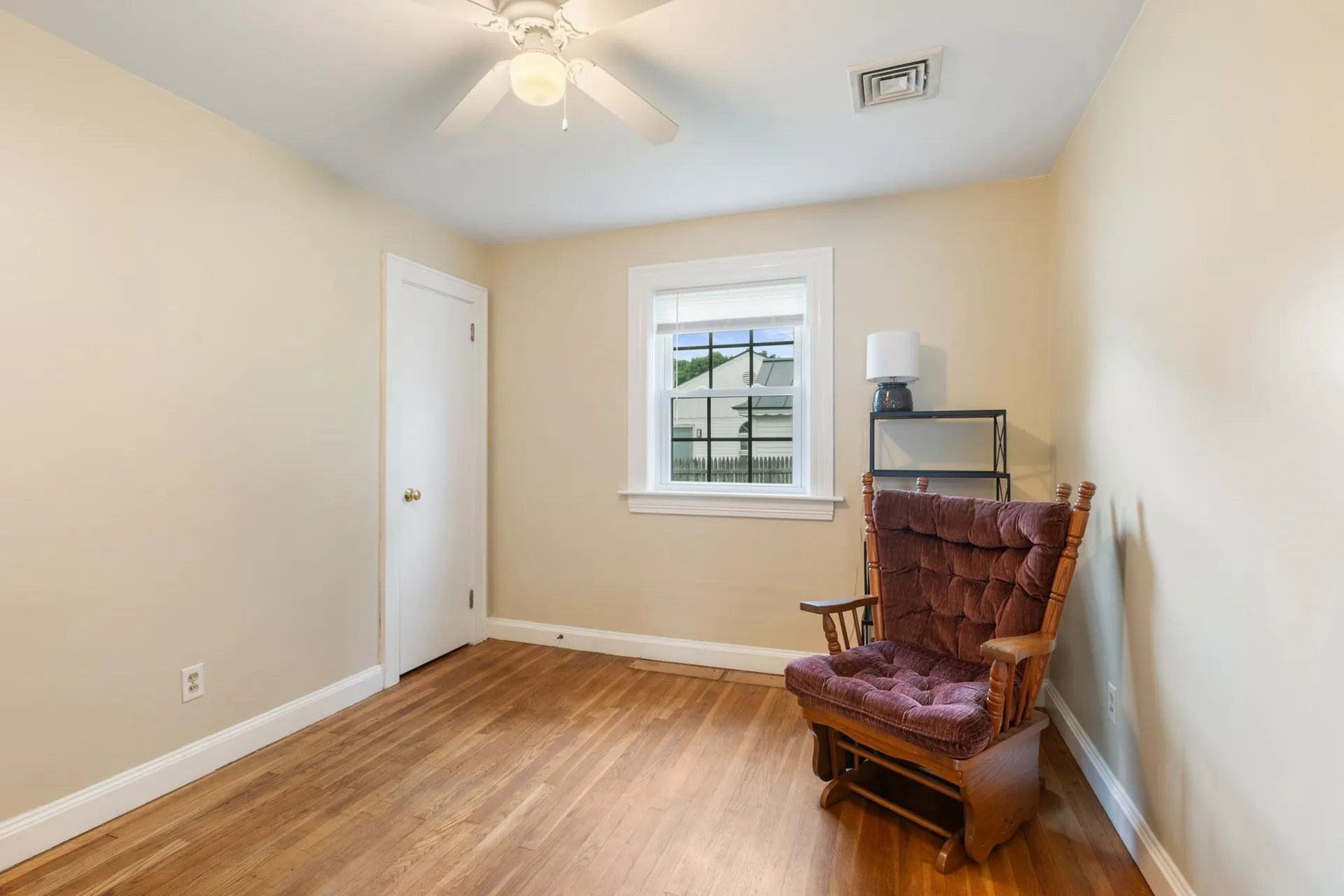 144 Oakland Avenue Manchester NH 03109