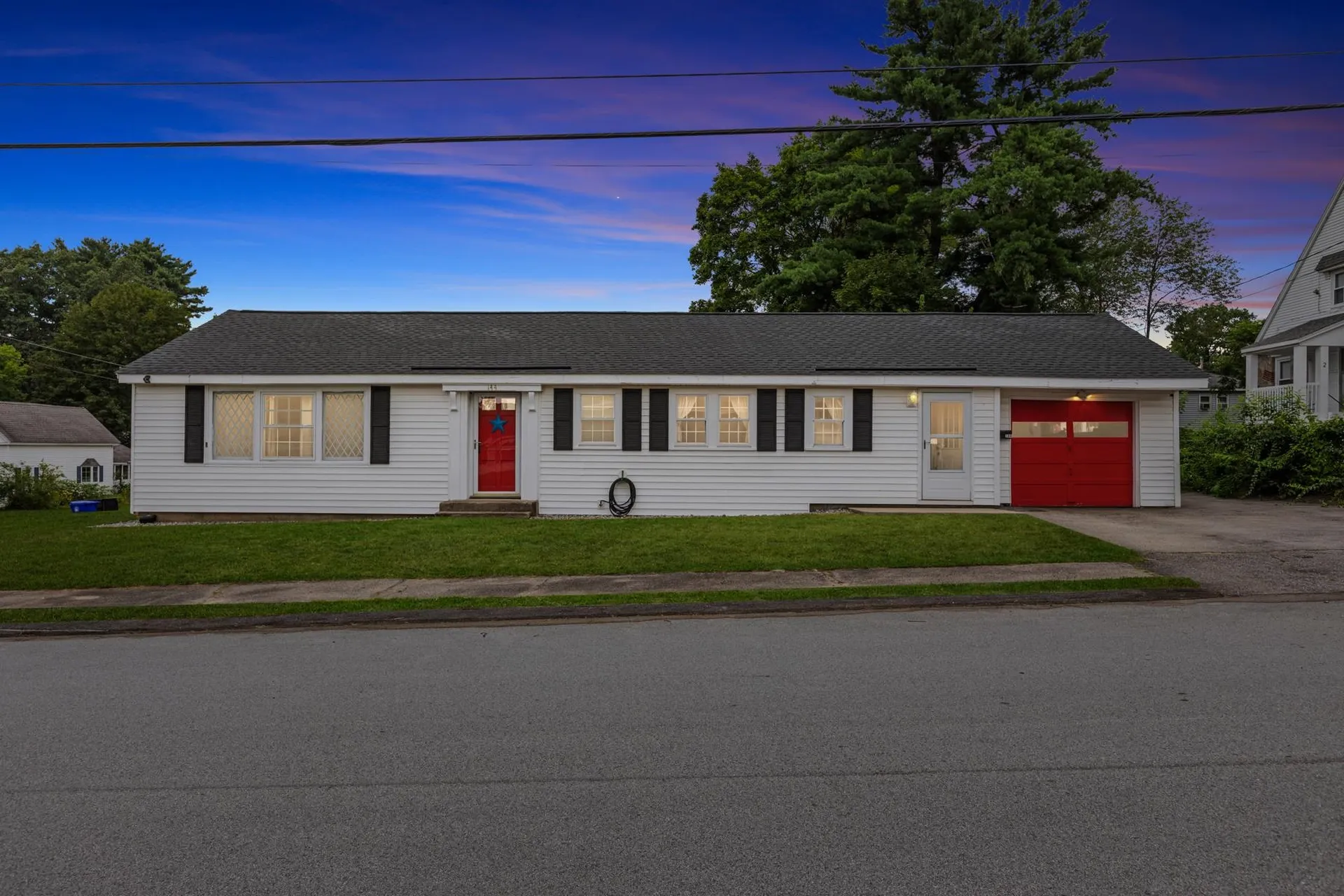 144 Oakland Avenue Manchester NH 03109