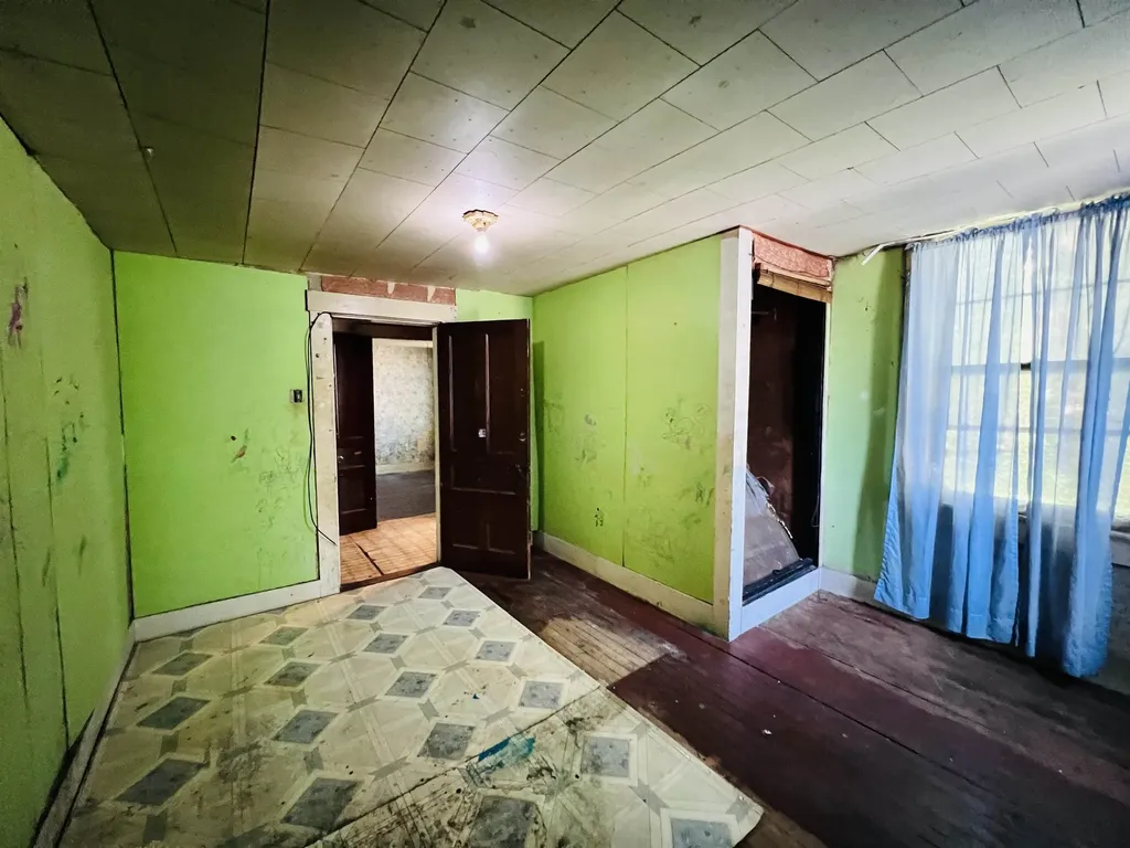 3567 Route 302 Newbury VT 05051