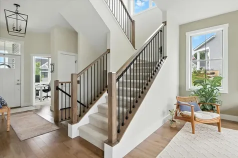 92 Elmore Street Shelburne VT 05482