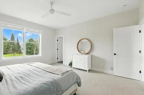 92 Elmore Street Shelburne VT 05482