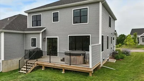 92 Elmore Street Shelburne VT 05482