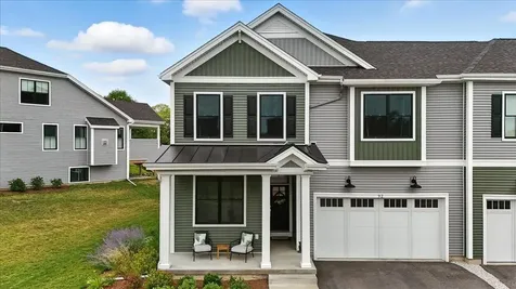 92 Elmore Street Shelburne VT 05482
