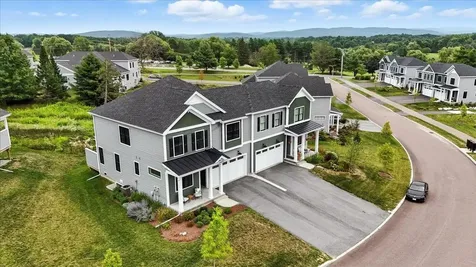 92 Elmore Street Shelburne VT 05482