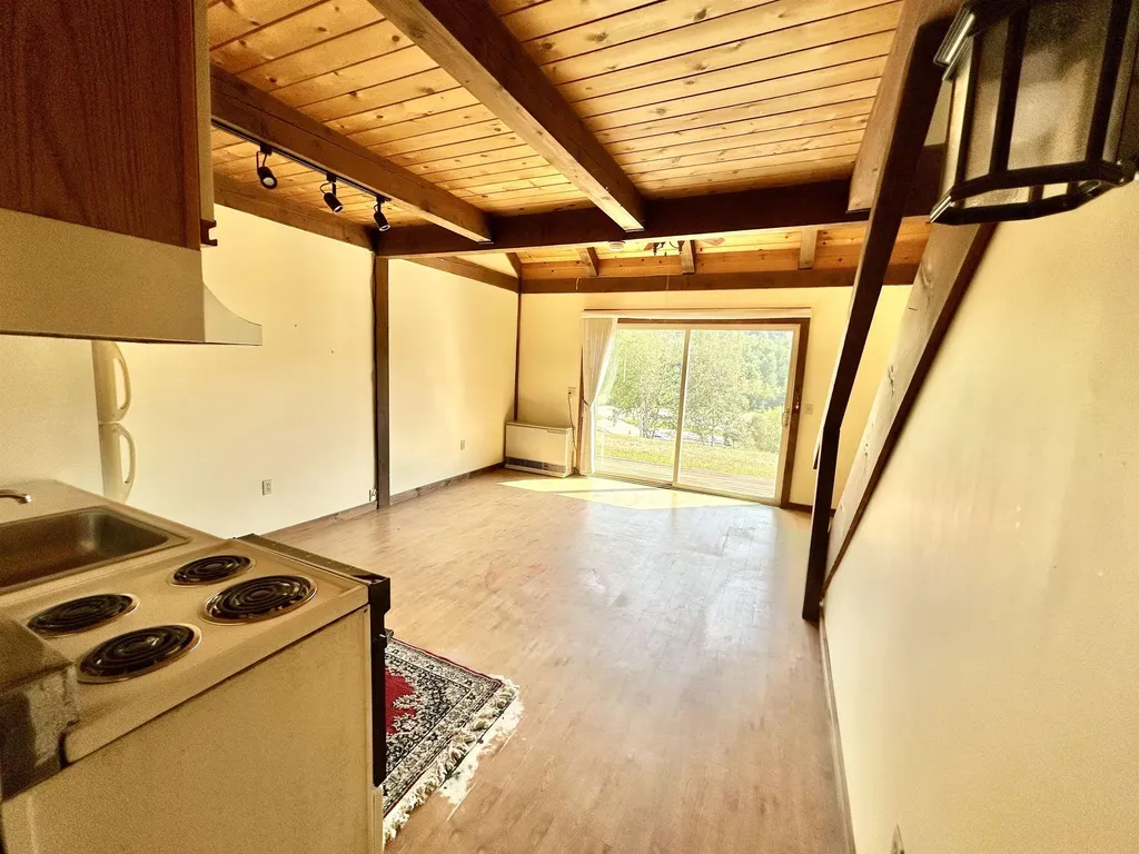 576 Francestown Road Bennington NH 03442
