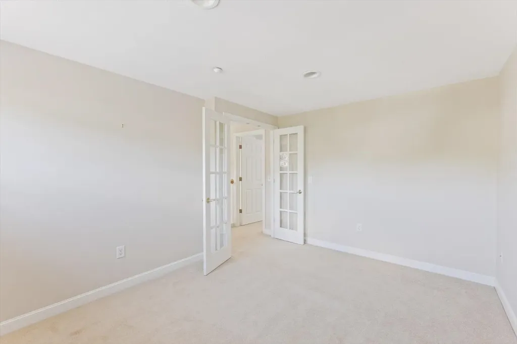 10 Eastridge Drive Peterborough NH 03458