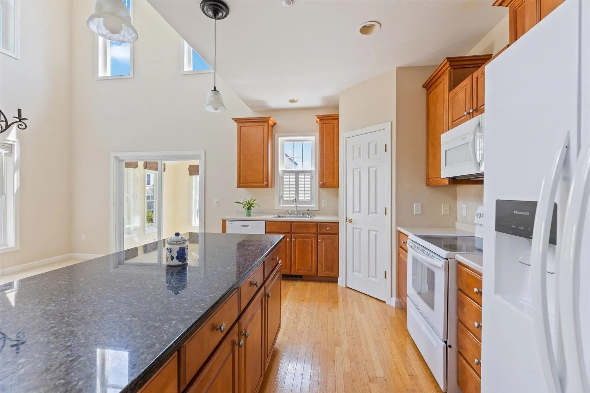 10 Eastridge Drive Peterborough NH 03458