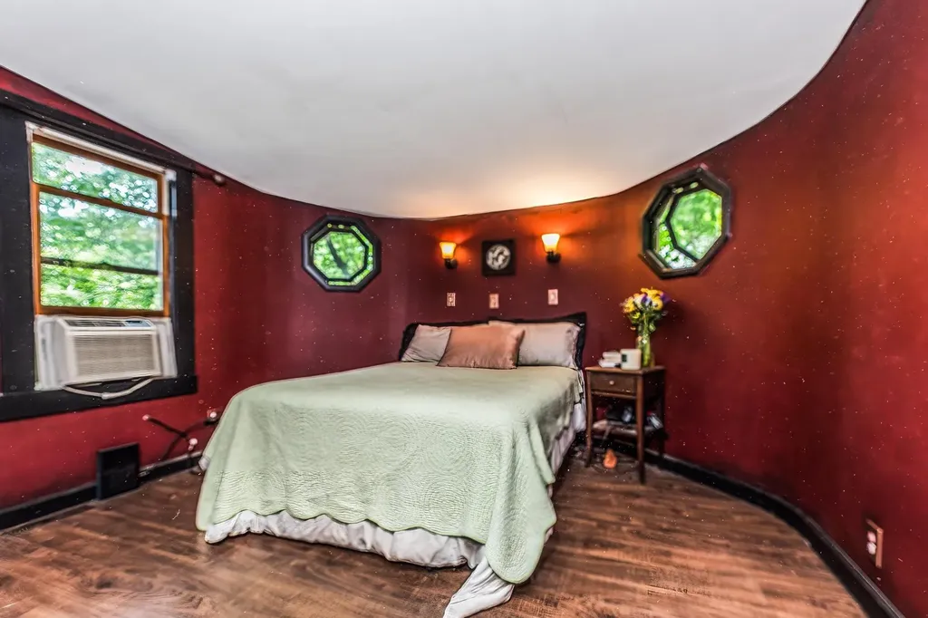 40 Garfield Street Farmington NH 03835