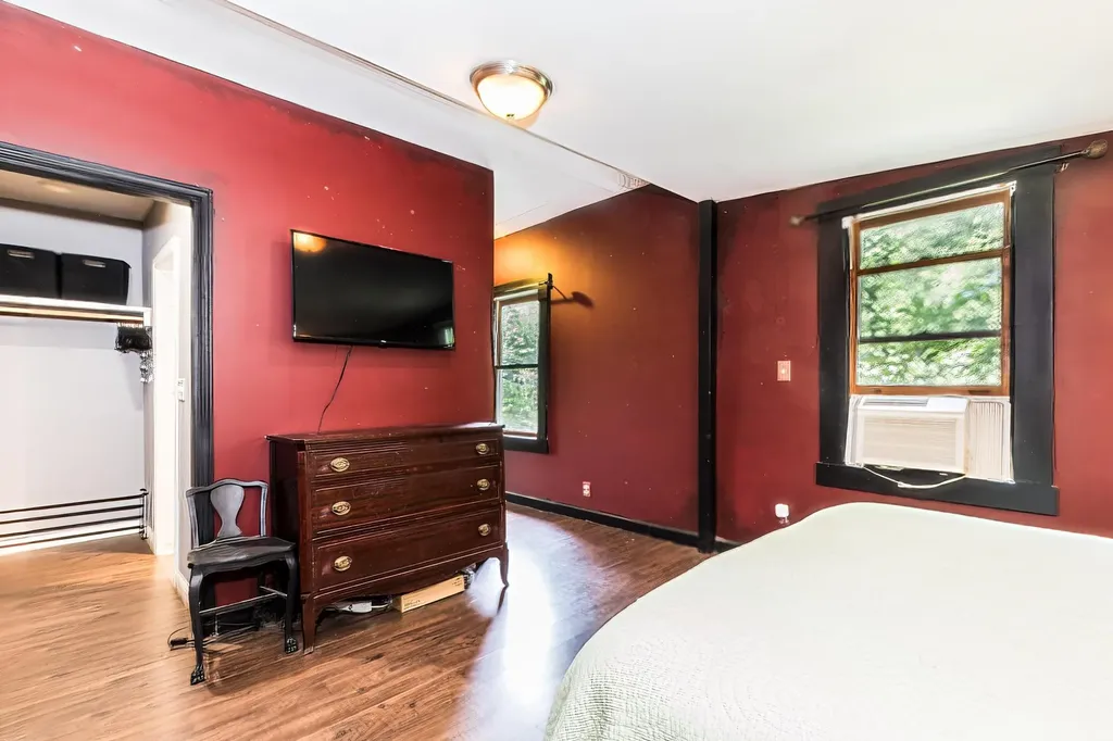 40 Garfield Street Farmington NH 03835