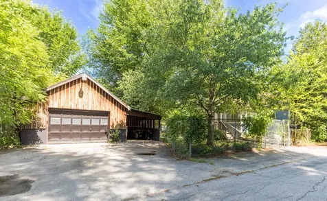 40 Garfield Street Farmington NH 03835