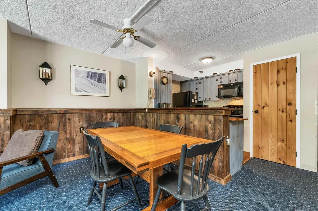 23 Black Bear Road Waterville Valley NH 03215