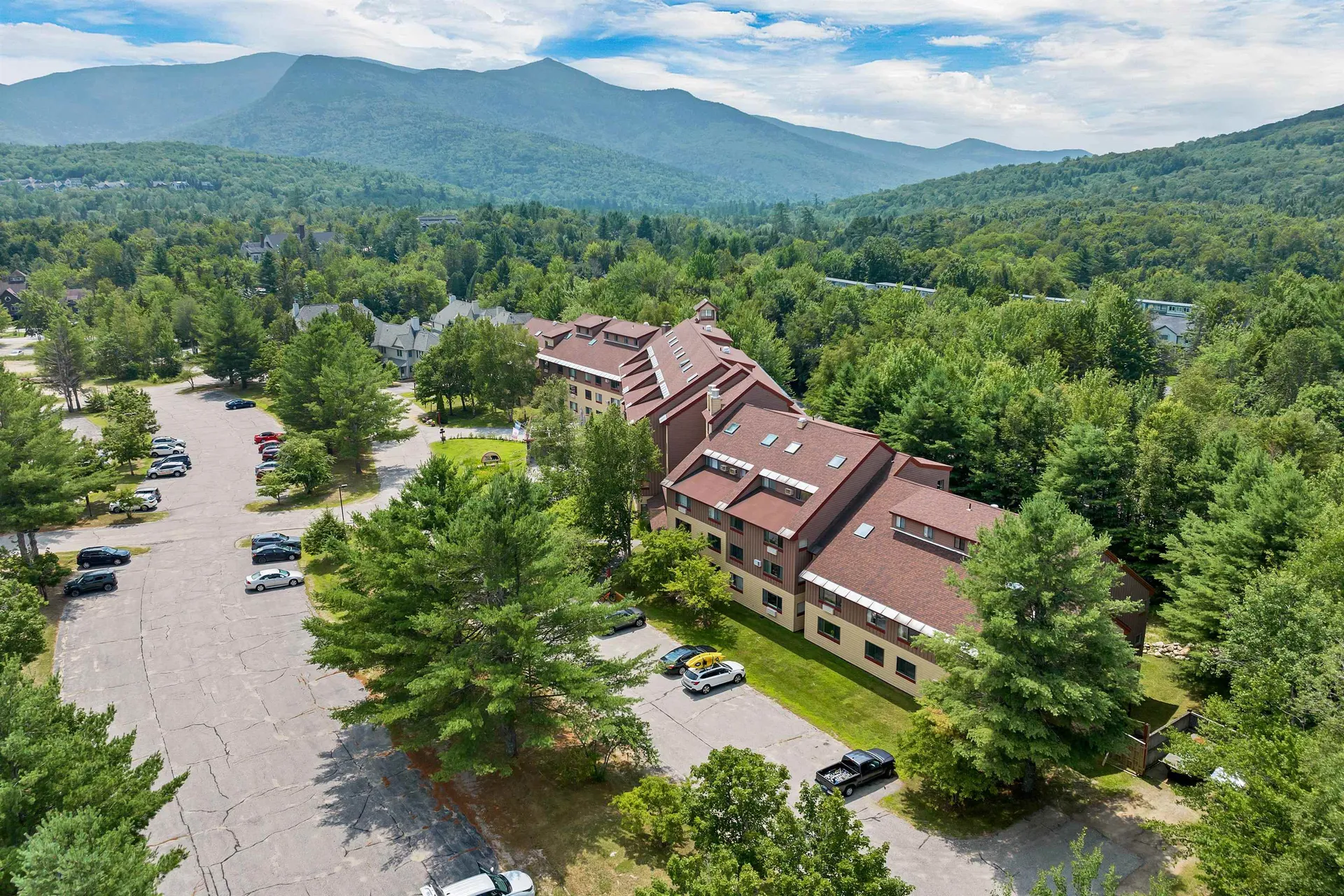 23 Black Bear Road Waterville Valley NH 03215