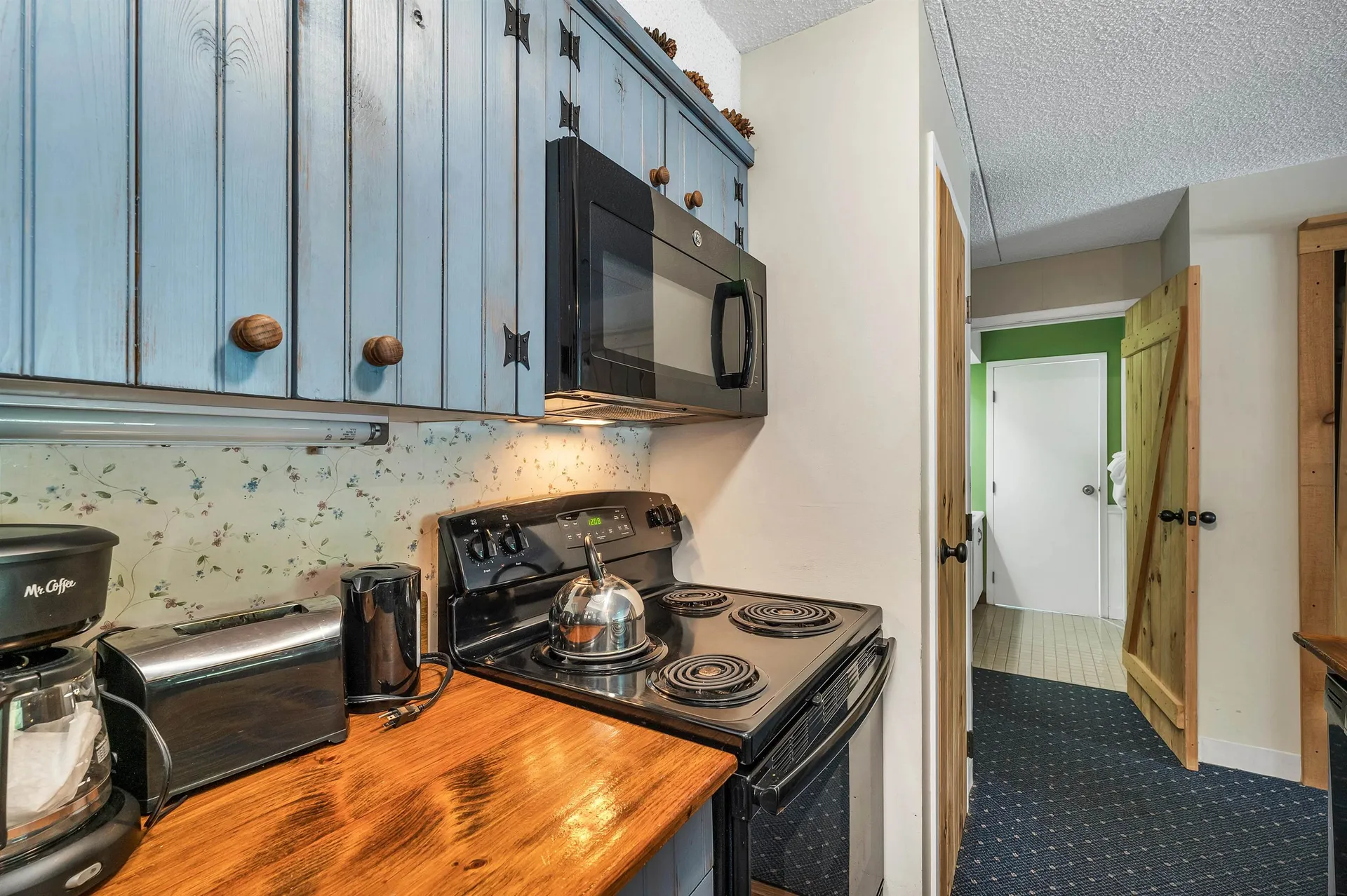 23 Black Bear Road Waterville Valley NH 03215