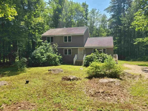 25 Meeting Hill Road Hillsborough NH 03244