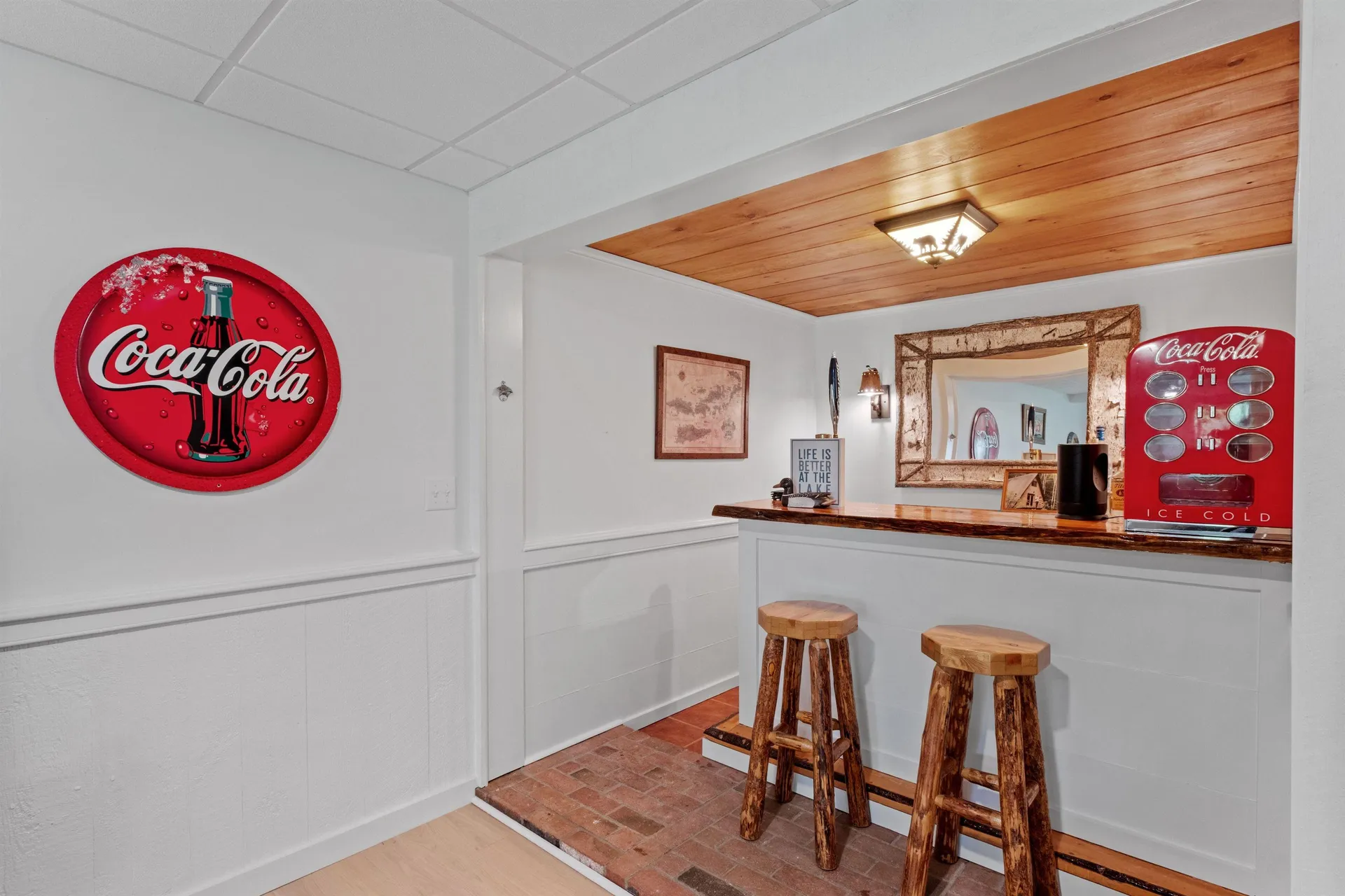 68 Governor Wentworth Highway Tuftonboro NH 03853