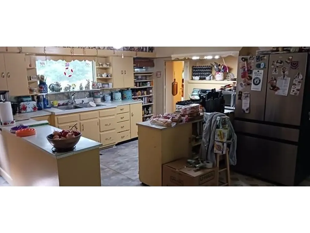 242 Edgar Road Chesterfield NH 03462