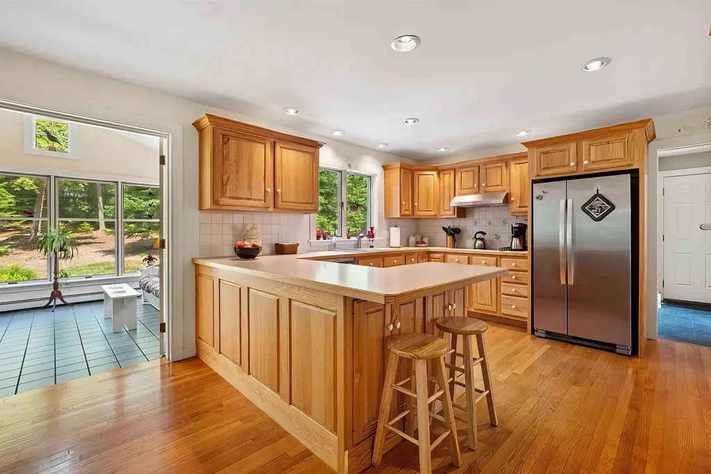 282 Brookside Drive New London NH 03257