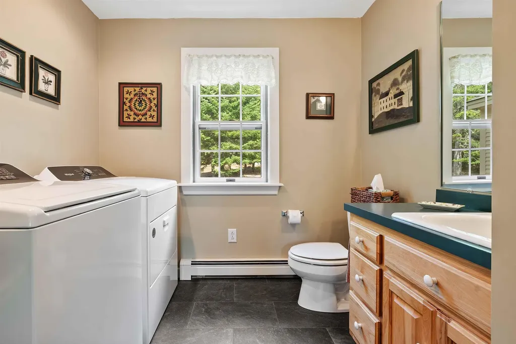 282 Brookside Drive New London NH 03257