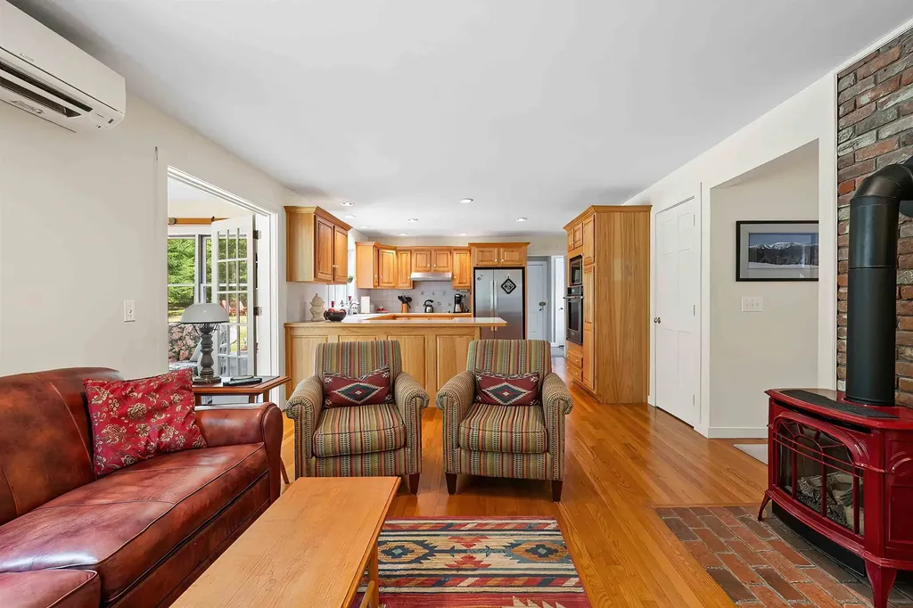 282 Brookside Drive New London NH 03257