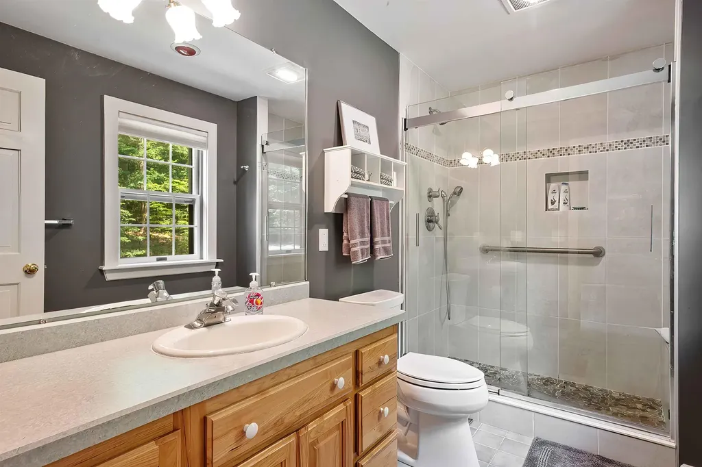 282 Brookside Drive New London NH 03257