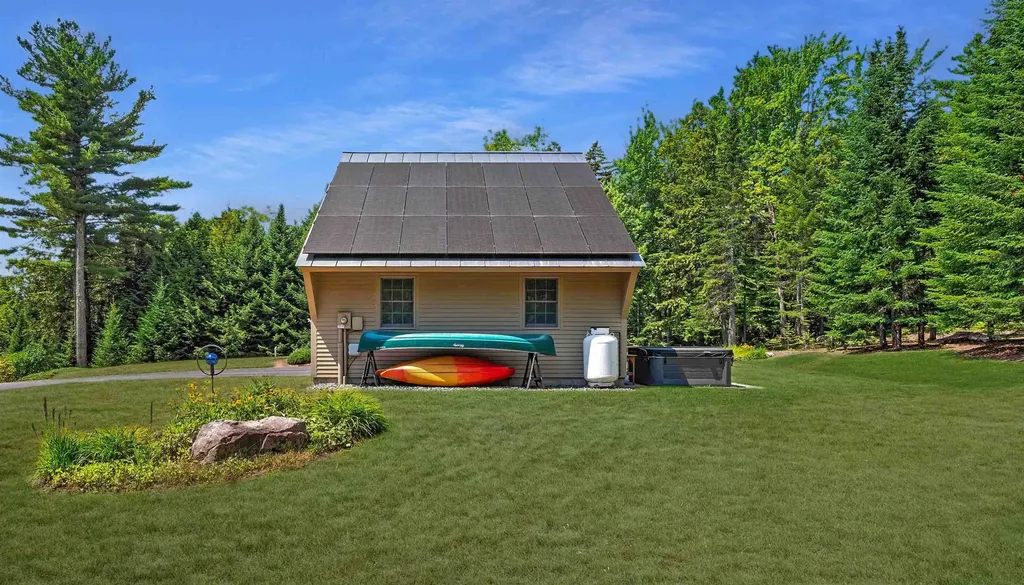 282 Brookside Drive New London NH 03257