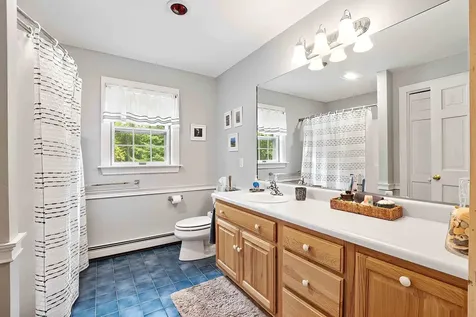 282 Brookside Drive New London NH 03257