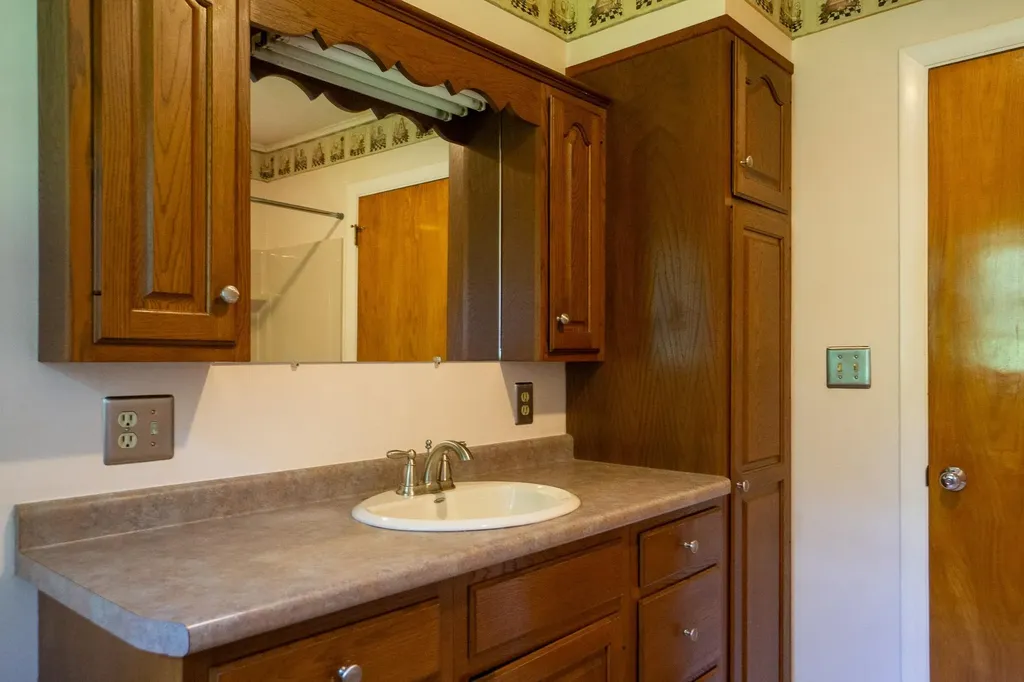 234 Gilman Avenue St. Johnsbury VT 05819