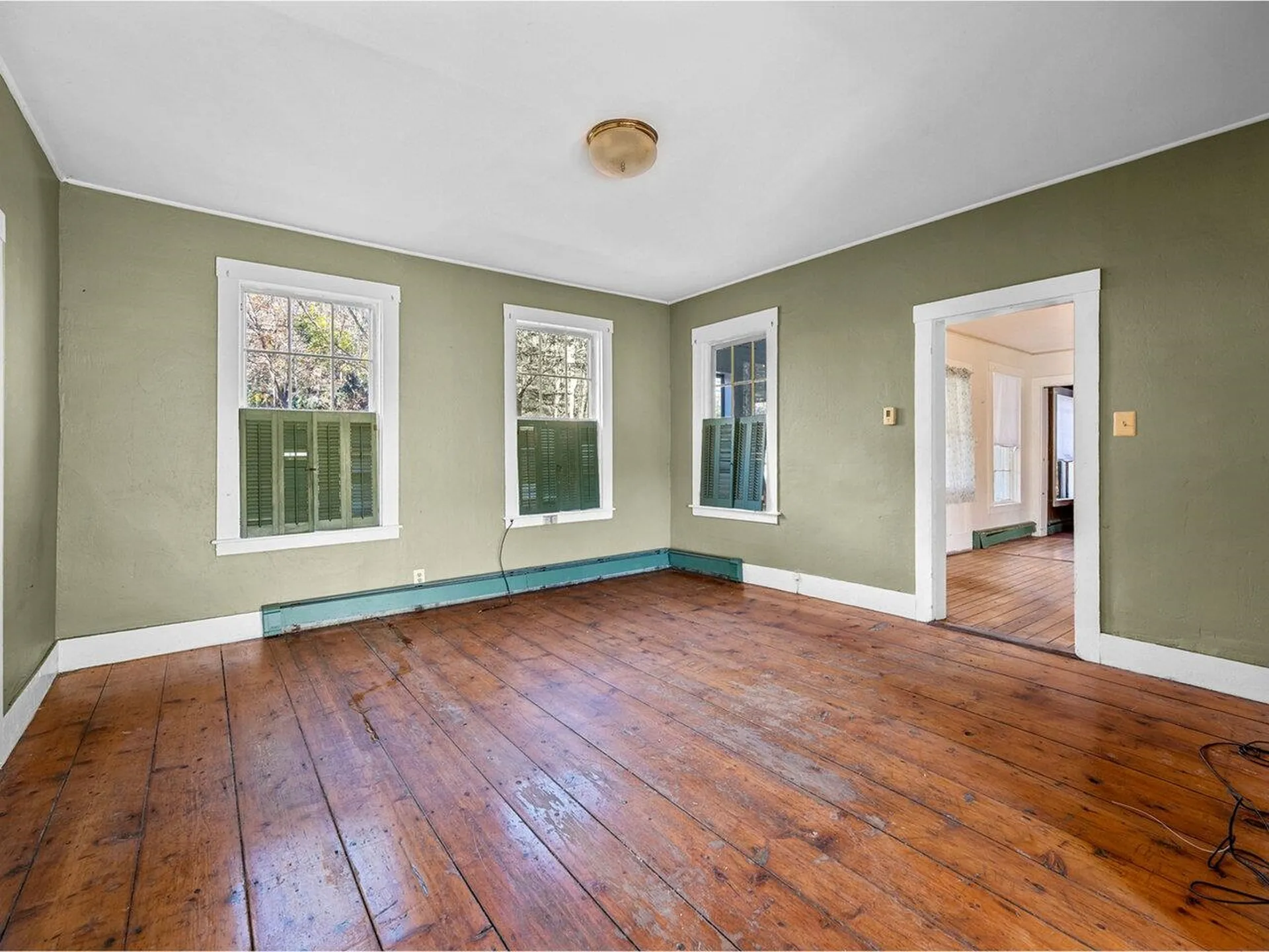 4457 Vt Route 14 Royalton VT 05068