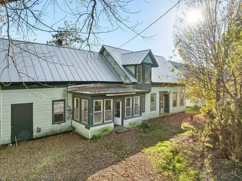 4457 Vt Route 14 Royalton VT 05068