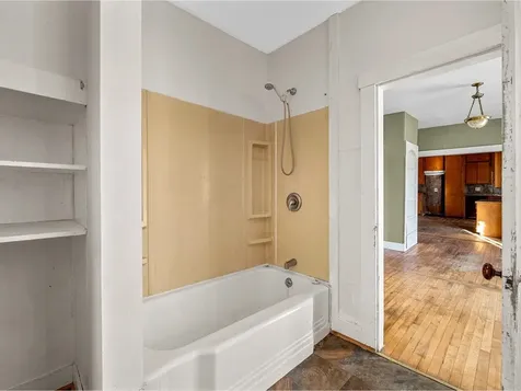 4457 Vt Route 14 Royalton VT 05068