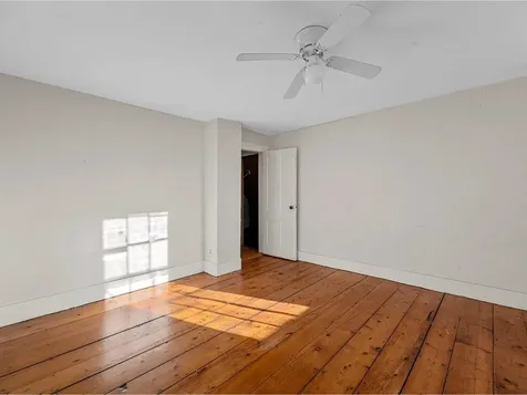 4457 Vt Route 14 Royalton VT 05068