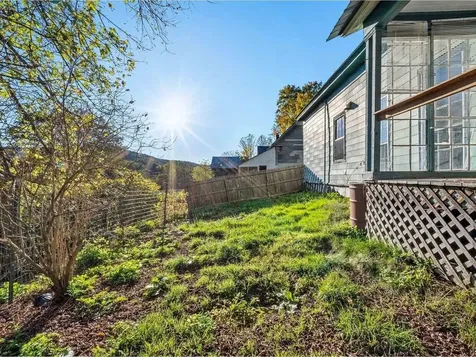 4457 Vt Route 14 Royalton VT 05068