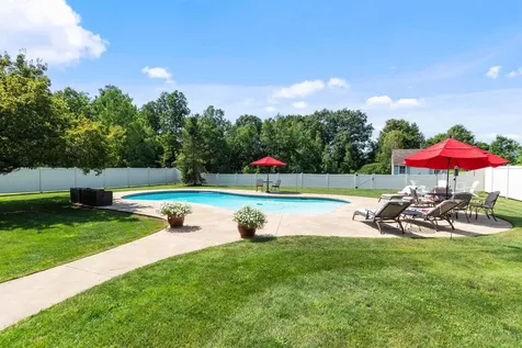 95 Coyote Lane Williston VT 05495