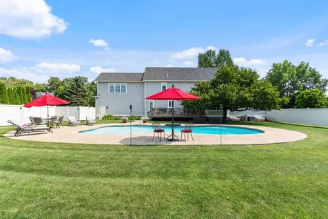 95 Coyote Lane Williston VT 05495