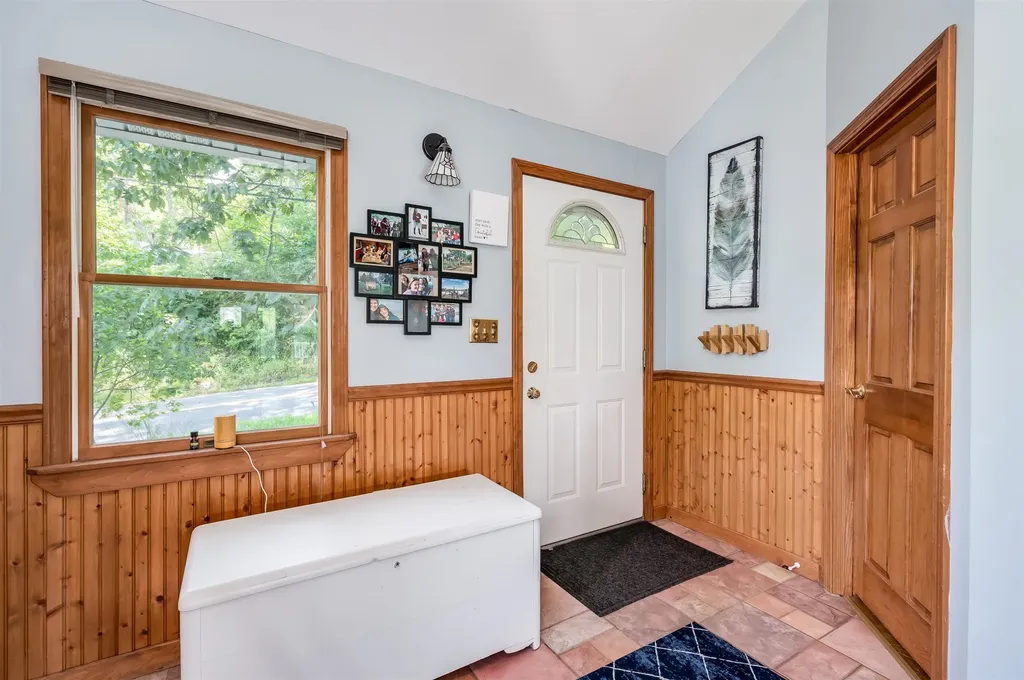 220 Chester Road Auburn NH 03032