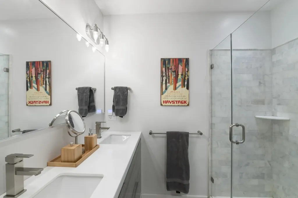 127 Fannie Hill Road Wilmington VT 05363