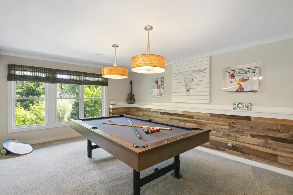 127 Fannie Hill Road Wilmington VT 05363