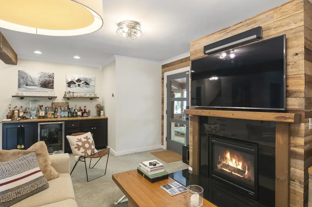 127 Fannie Hill Road Wilmington VT 05363