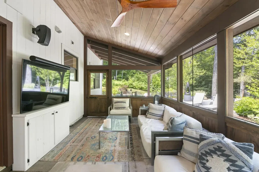 127 Fannie Hill Road Wilmington VT 05363