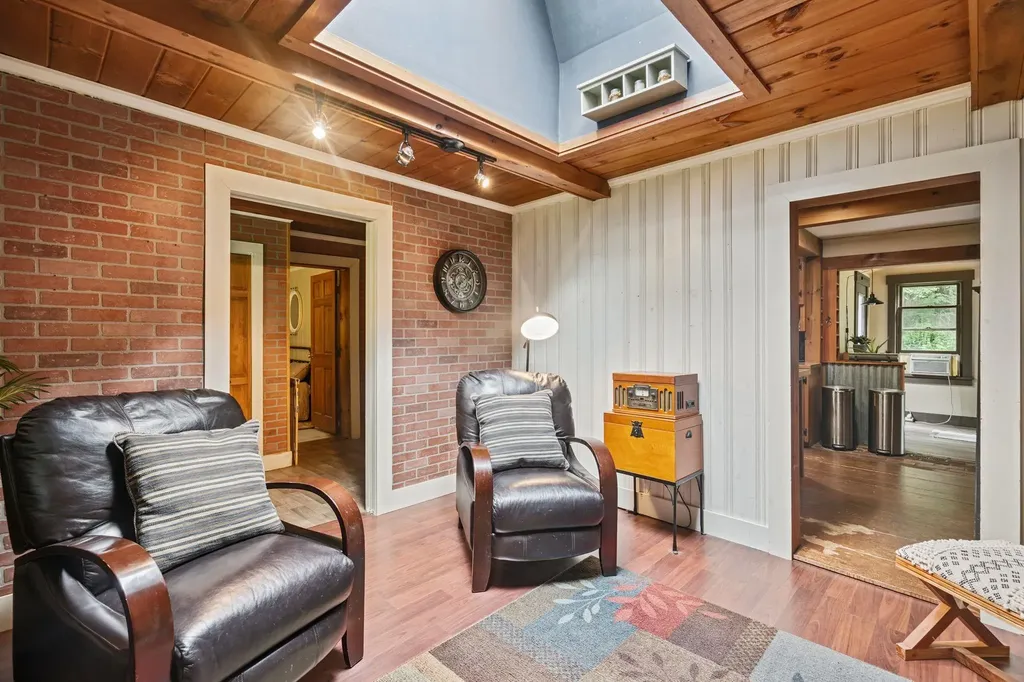 577 North Road Sutton NH 03260