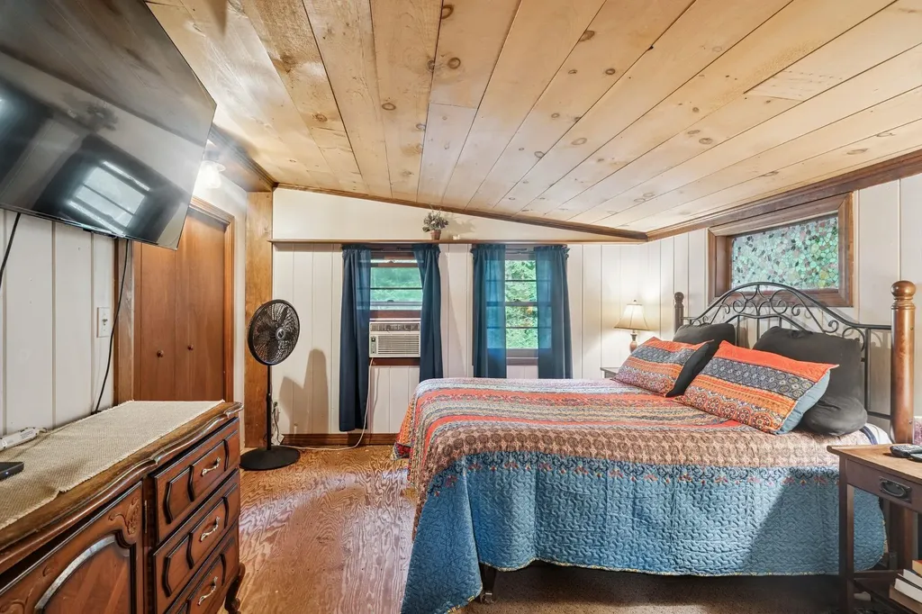 577 North Road Sutton NH 03260