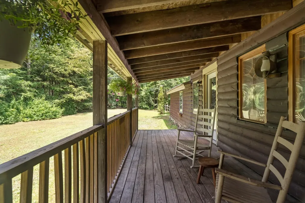 577 North Road Sutton NH 03260