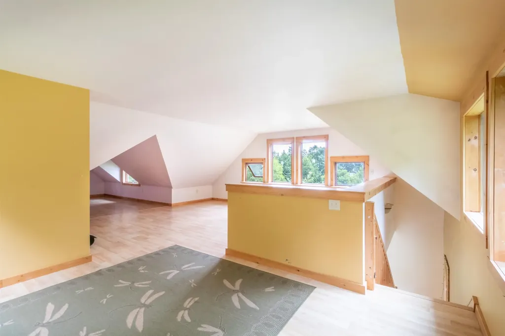 437 Phillips Road Glover VT 05875