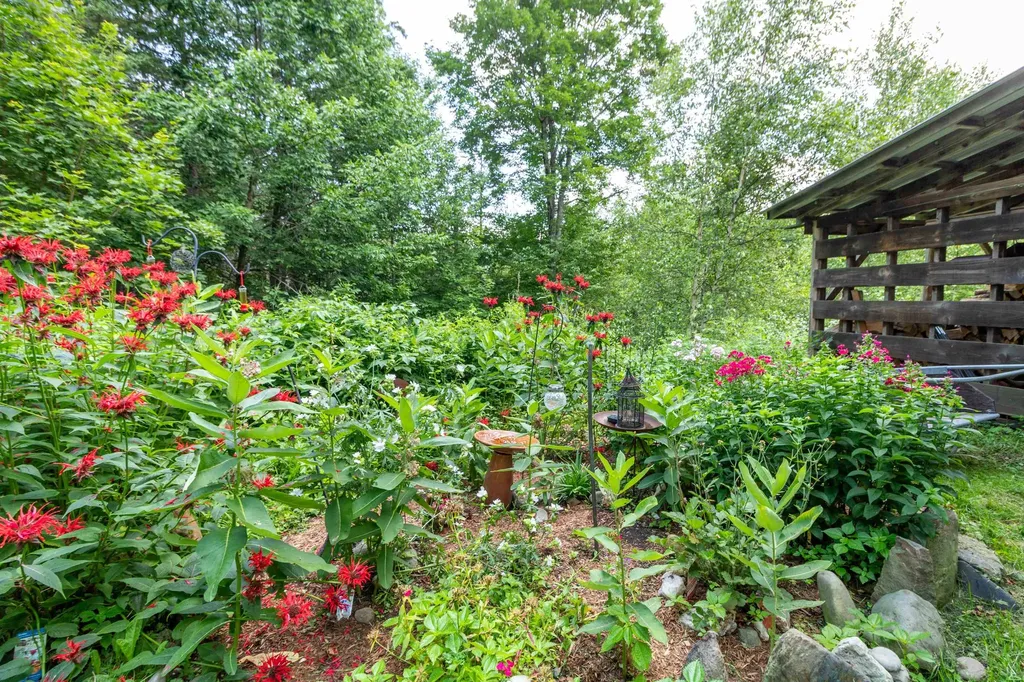 437 Phillips Road Glover VT 05875