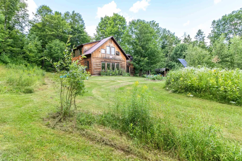 437 Phillips Road Glover VT 05875
