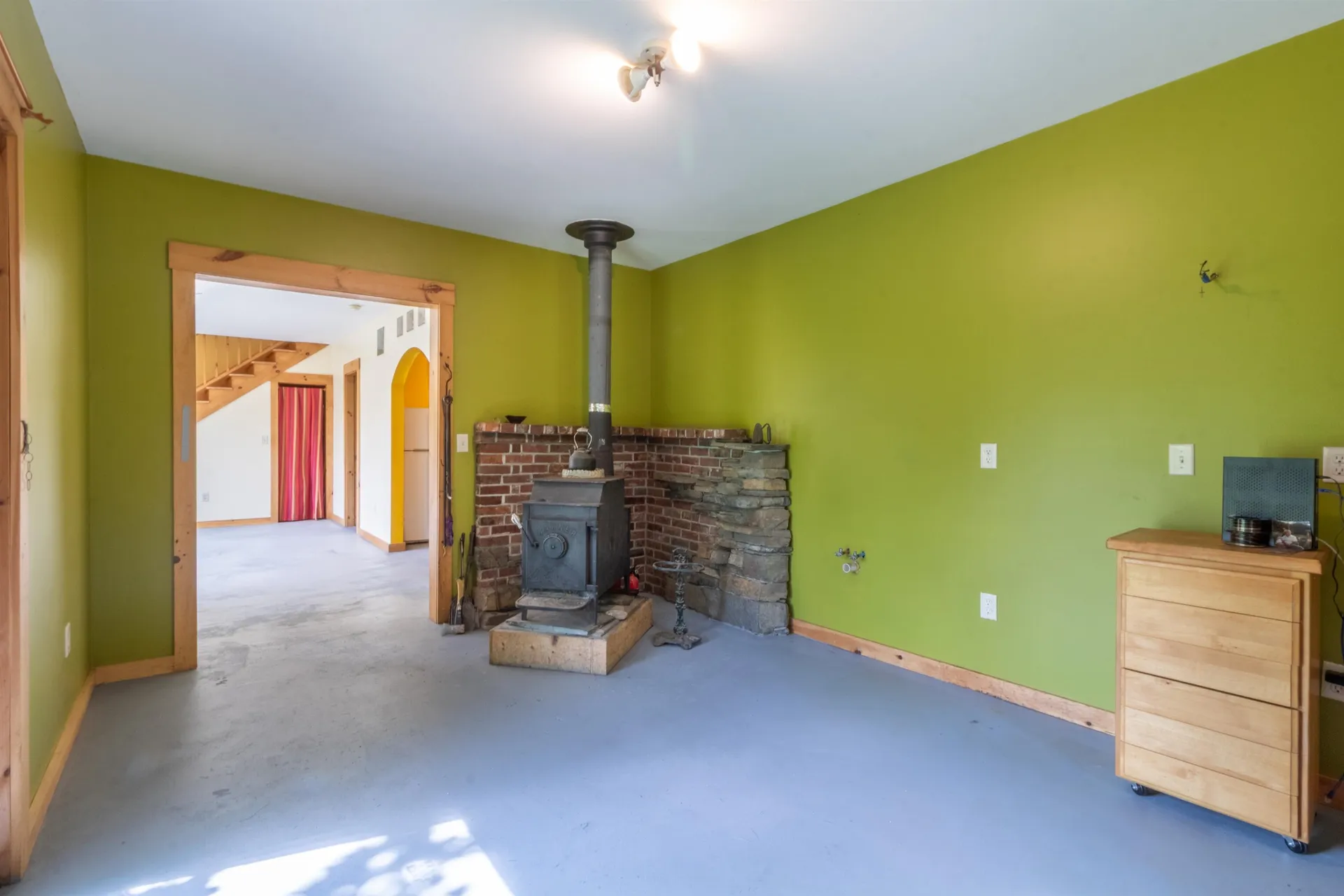 437 Phillips Road Glover VT 05875