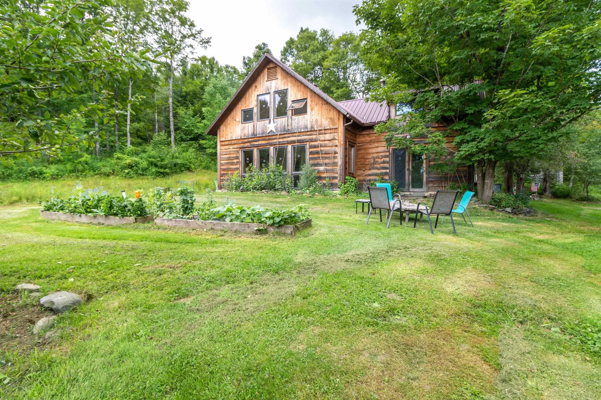 437 Phillips Road Glover VT 05875