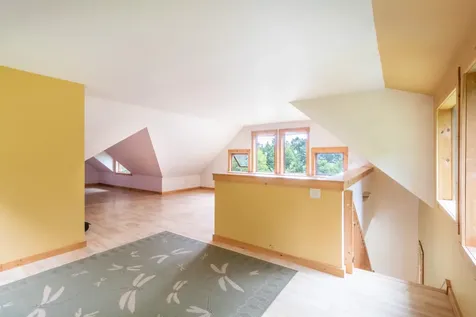 437 Phillips Road Glover VT 05875